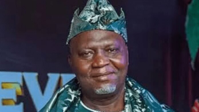 Alapini Oosa Reunites With Seyi Tinubu After Complaining Of Neglect