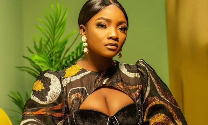 Simi Opens Up On Health Challenge, Praises Chike