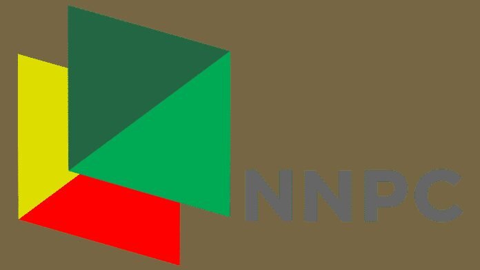 Davido Gifts Popular Foodie Jaskaro ₦10 Million in Cash