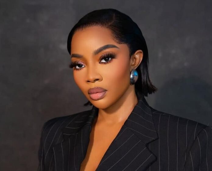 Why I Stopped Paying Tithe In Church – Toke Makinwa