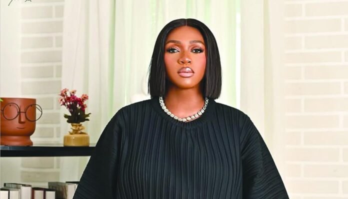 I Used To Wear Three Bras In The Past – Waje