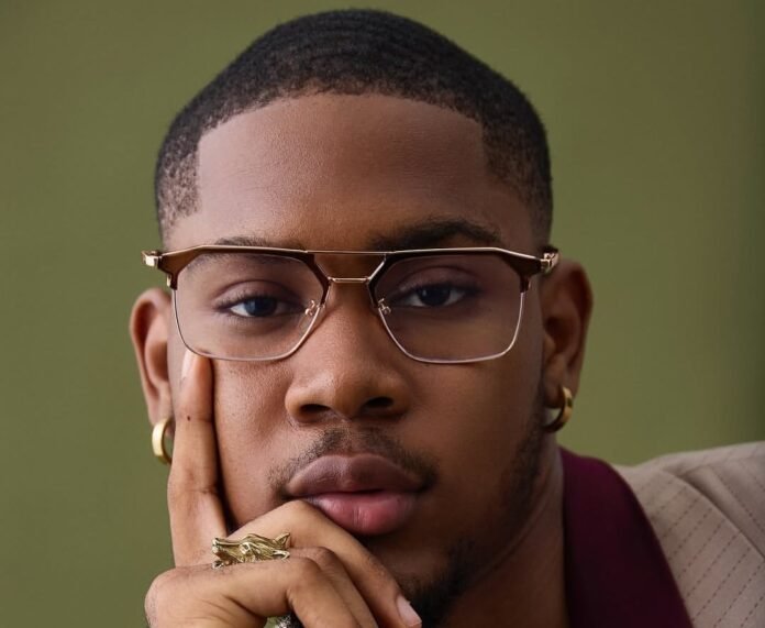 Why I Avoid Kissing In Movies – Clinton Joshua